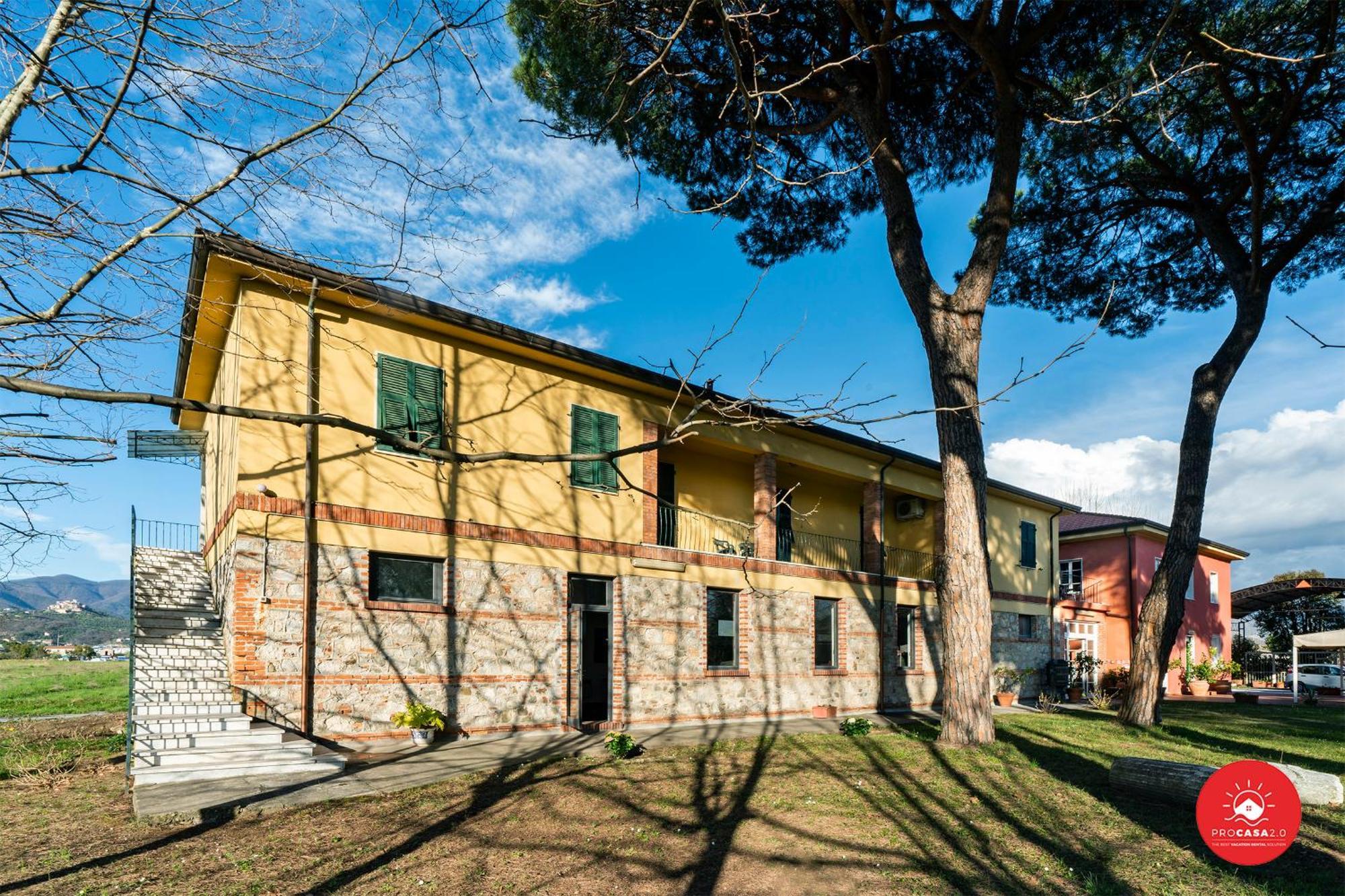 Fattoria Battilana Pension Marina Di Carrara Buitenkant foto